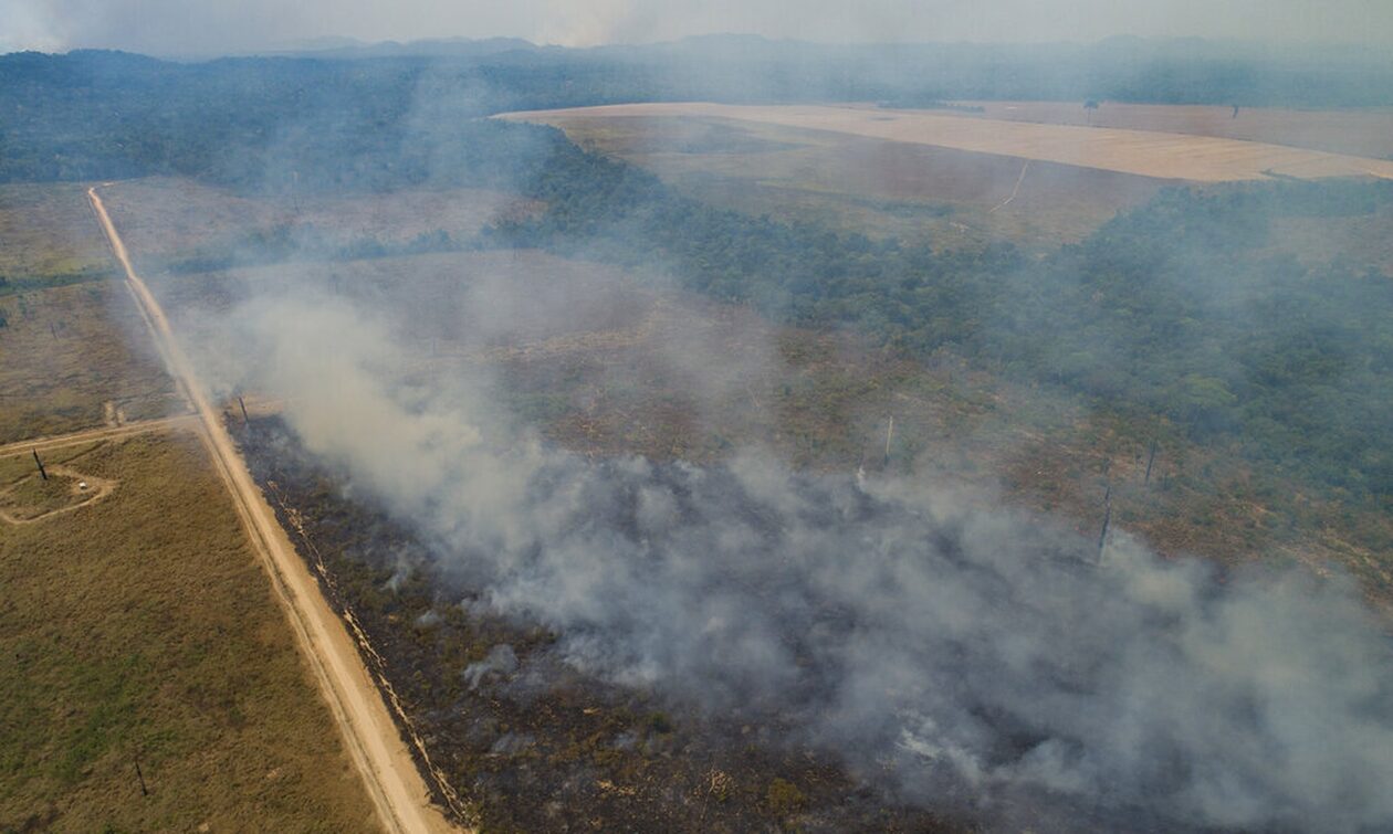 Στις φλόγες ο Αμαζόνιος - Ο αριθμός των πυρκαγιών φέτος ξεπέρασε το σύνολο του 2021