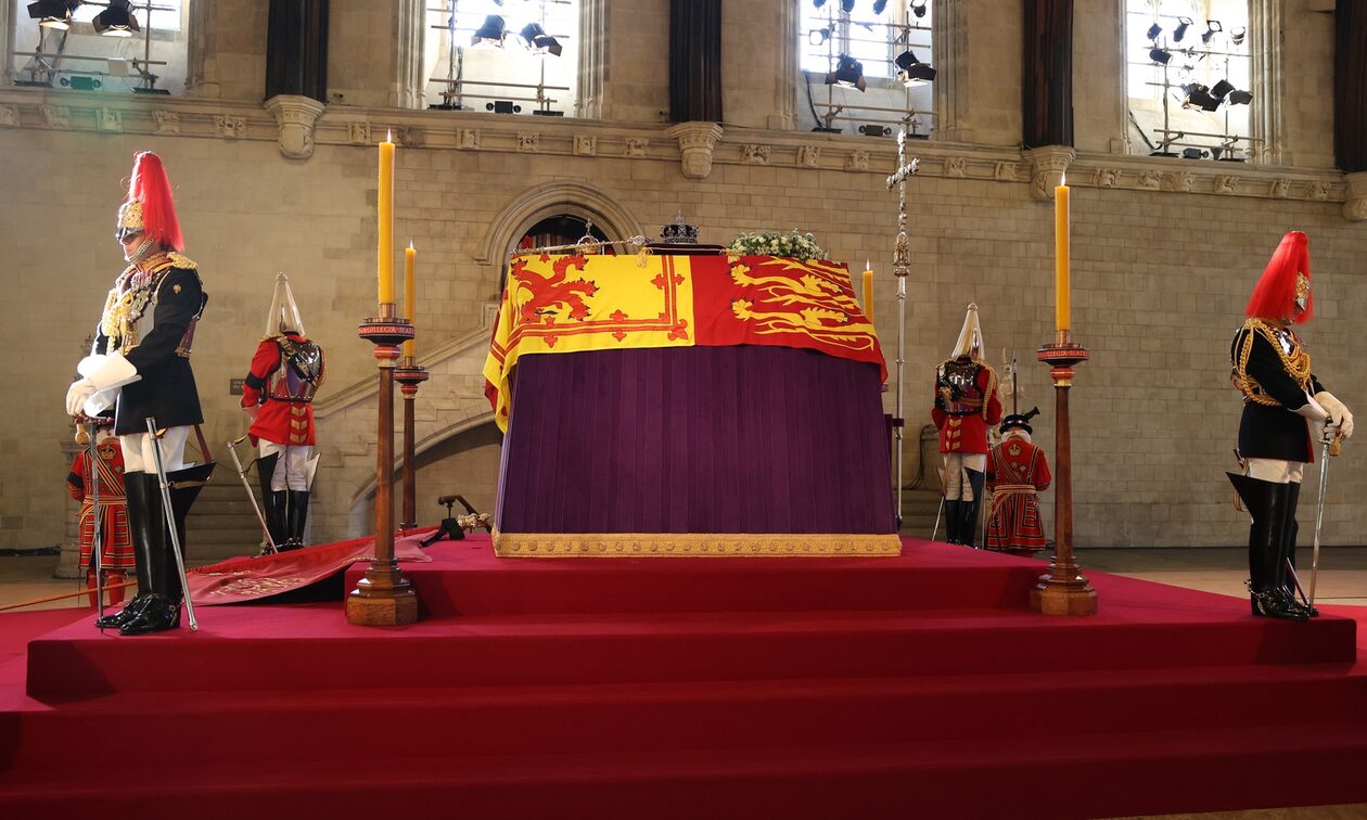 Κηδεία βασίλισσας Ελισάβετ: Περίπου 30 εκατ. τηλεθεατές παρακολούθησαν τη μετάδοση μόνο από το BBC
