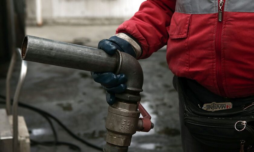 «Αγκάθι» η θέρμανση για τα νοικοκυριά: Συμφέρει η μετατροπή από φυσικό αέριο σε πετρέλαιο;