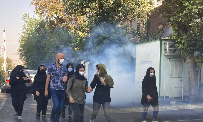 Συνεχίζονται οι διαδηλώσεις στο Ιράν