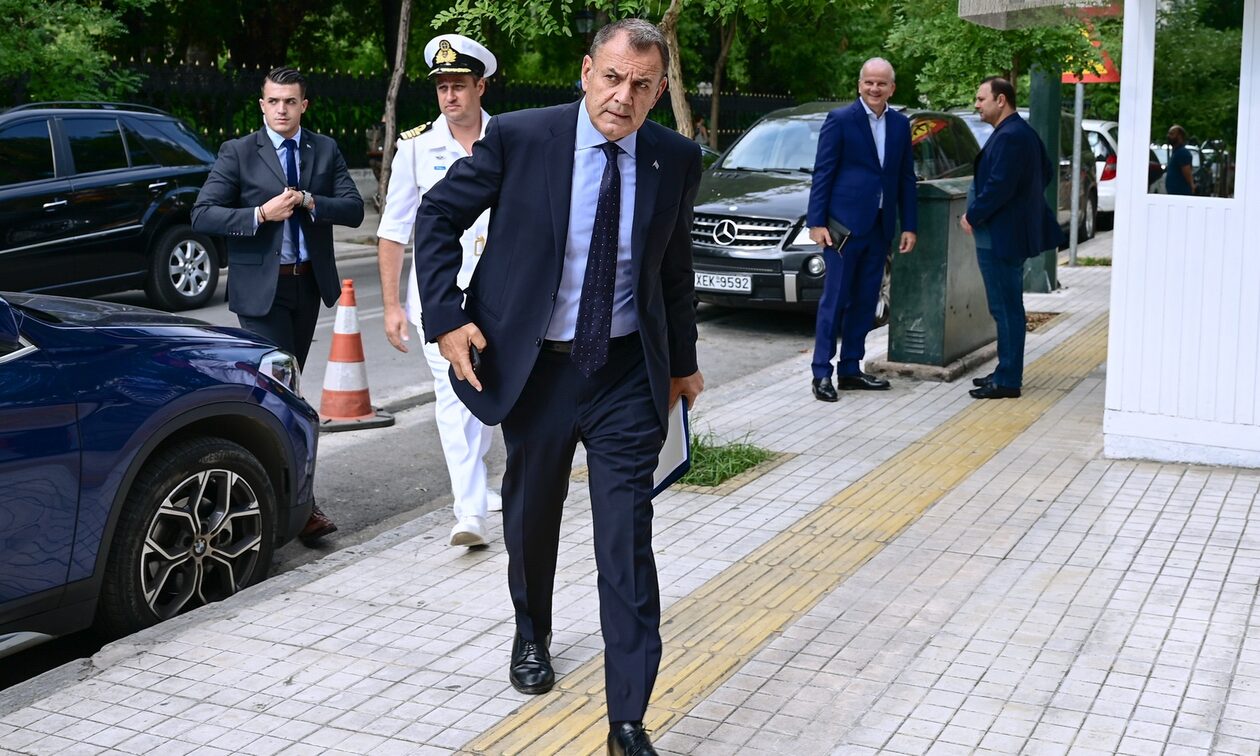 Παναγιωτόπουλος: Τι θα γίνει με το τυφέκιο G3 - Η απάντηση στη Βουλή