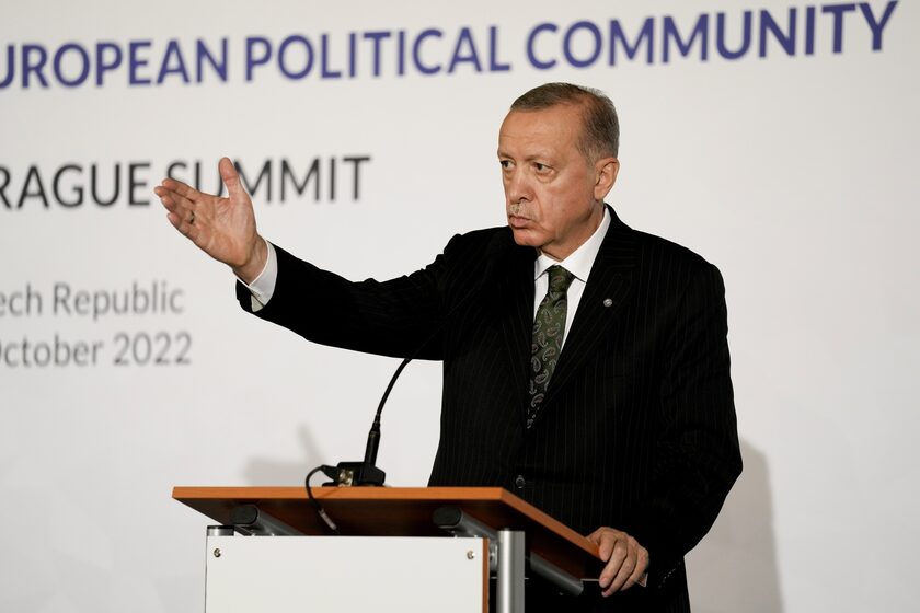 «Χαστούκι» της Κομισιόν στην Τουρκία με το προσχέδιο για τη διεύρυνση - Διάλογο ζητά τώρα ο Ερντογάν