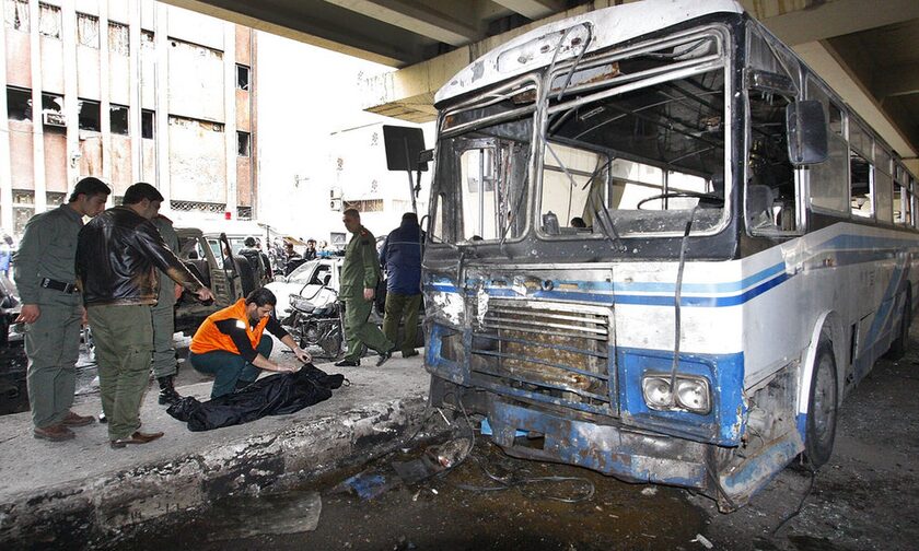 Έκρηξη με στόχο στρατιωτικό λεωφορείο στη Δαμασκό