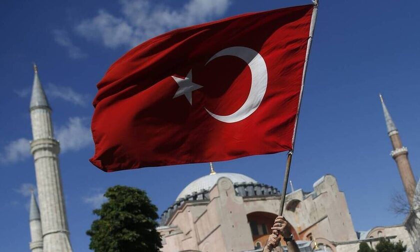 Κομισιόν: Ανησυχία για τον νόμο στην Τουρκία περί «παραπληροφόρησης»