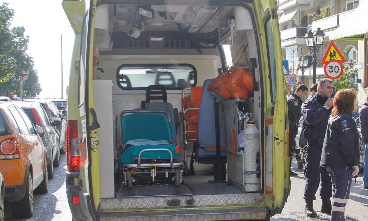 Ημαθία: Ασθενής γρονθοκόπησε διασώστες γιατί δεν πήγαν από άλλο δρόμο