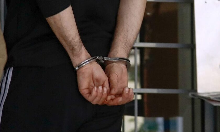 Σεπόλια: Απολογούνται οι 3 συλληφθέντες - Τι θα ισχυριστούν