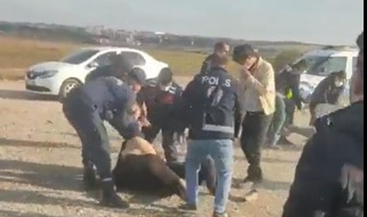 Νέες σκηνές ντροπής στα σύνορα: Τούρκοι βιαιοπραγούν κατά μεταναστών