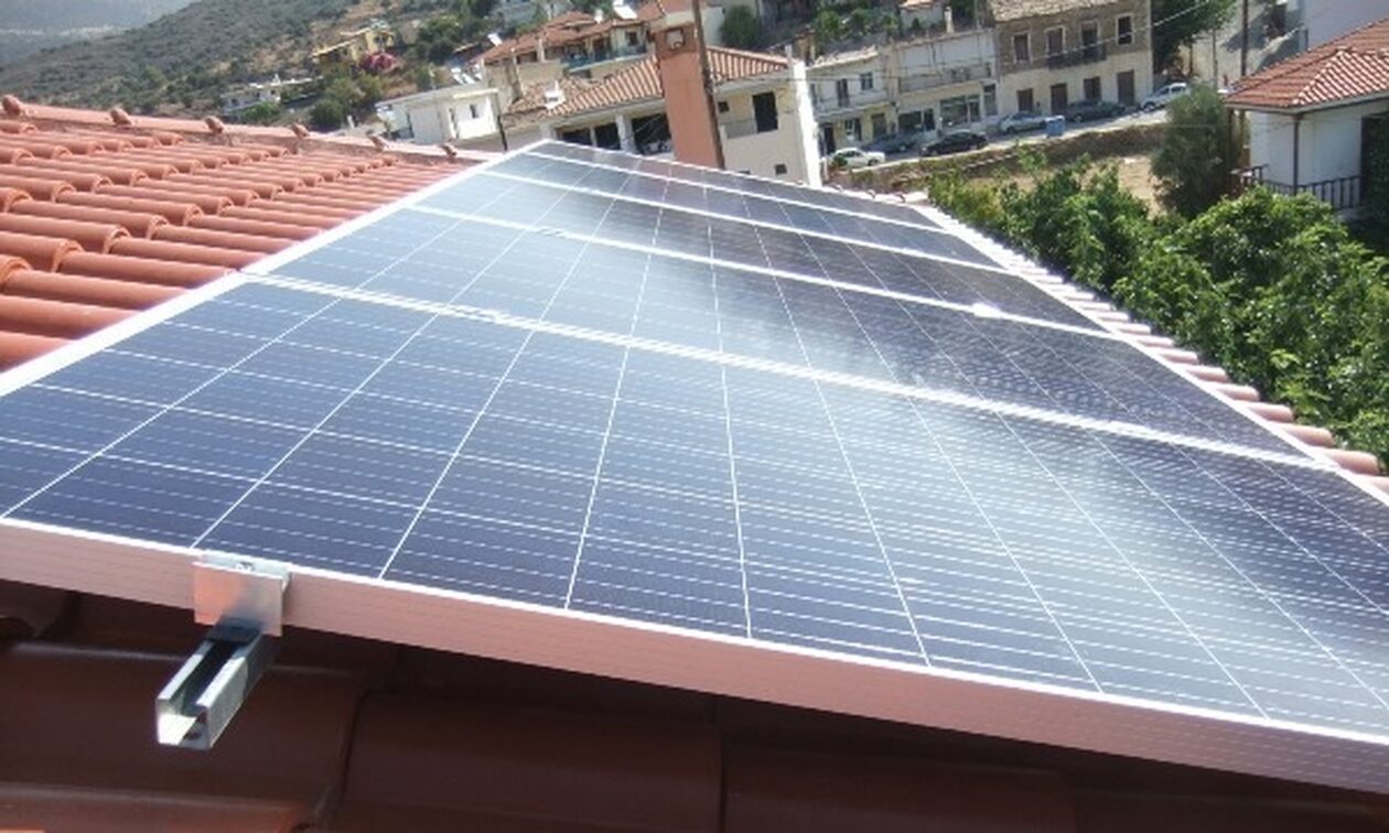 Φωτοβολταϊκά στη στέγη με επιδότηση 60%