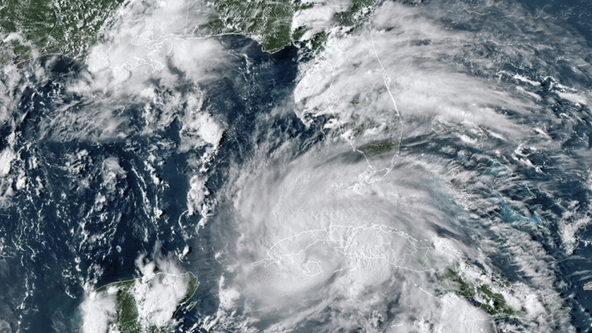 Μεξικό: Αγωνία και εκκενώσεις λόγω της επικείμενης άφιξης τυφώνα