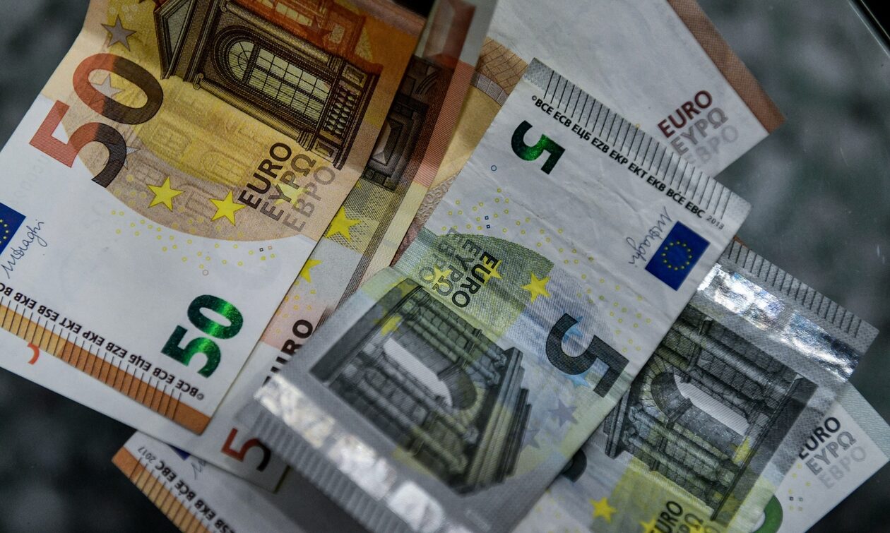 Επιταγή ακρίβειας: Συν και πλην για τα 250 ευρώ στους δικαιούχους