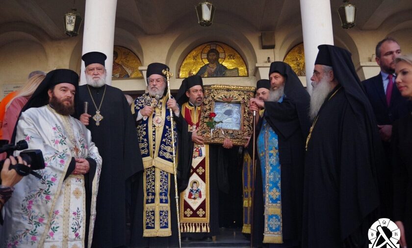 O Άγιος Γεώργιος Κυνοσάργους υποδέχθηκε την Παναγία την Χοζοβιώτισσα