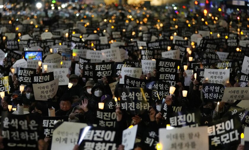 Συντετριμμένος δήλωσε ο πρόεδρος της Νότιας Κορέας για την τραγωδία στη Σεούλ