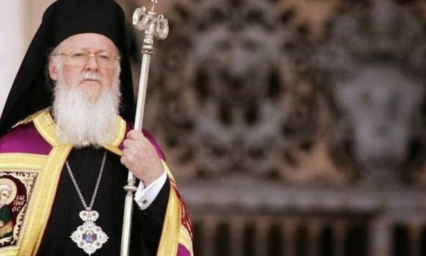 Στην Κύπρο ο Βαρθολομαίος για την κηδεία του Αρχιεπισκόπου