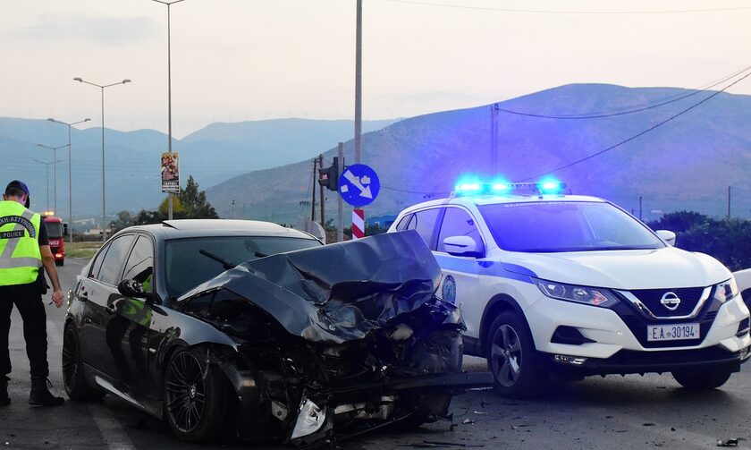 Θεσσαλονίκη: Σοβαρό τροχαίο με 3 τραυματίες - Ακολούθησε καραμπόλα