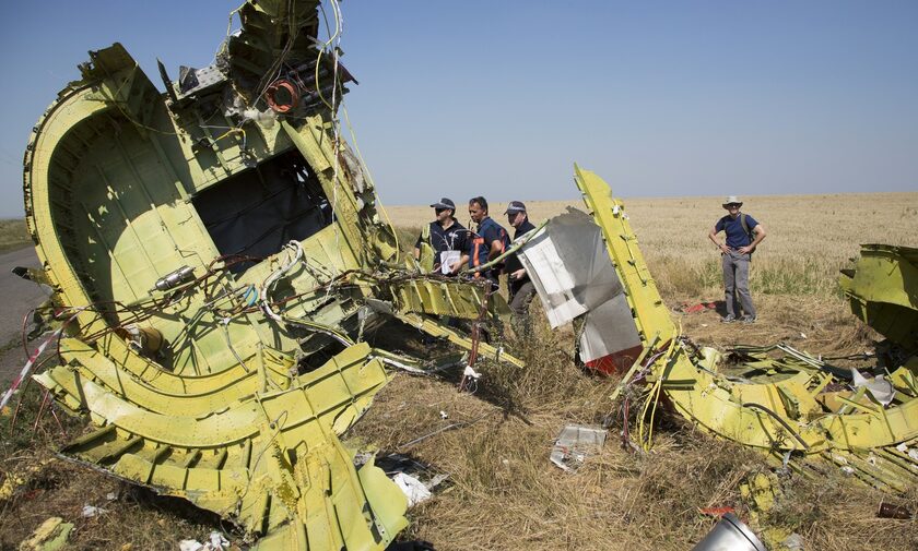 Ζελένσκι για την πτήση MH17: Τιμωρία για τις ρωσικές φρικαλεότητες