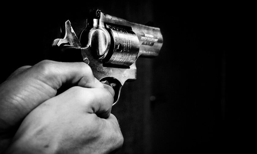 Κρήτη: Κουκουλοφόροι με όπλα έστησαν ενέδρα σε 41χρονο διανομέα