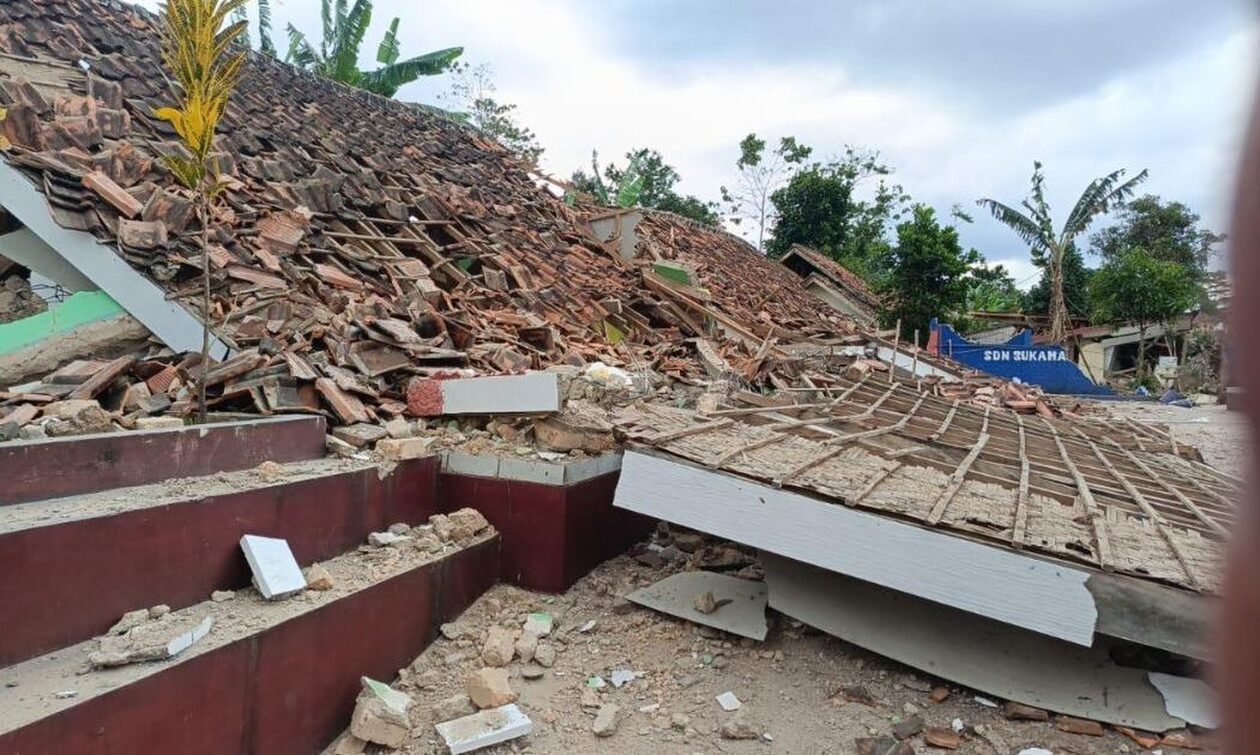 Iνδονησία: 20 νεκροί και δεκάδες τραυματίες από σεισμό στην Ιάβα
