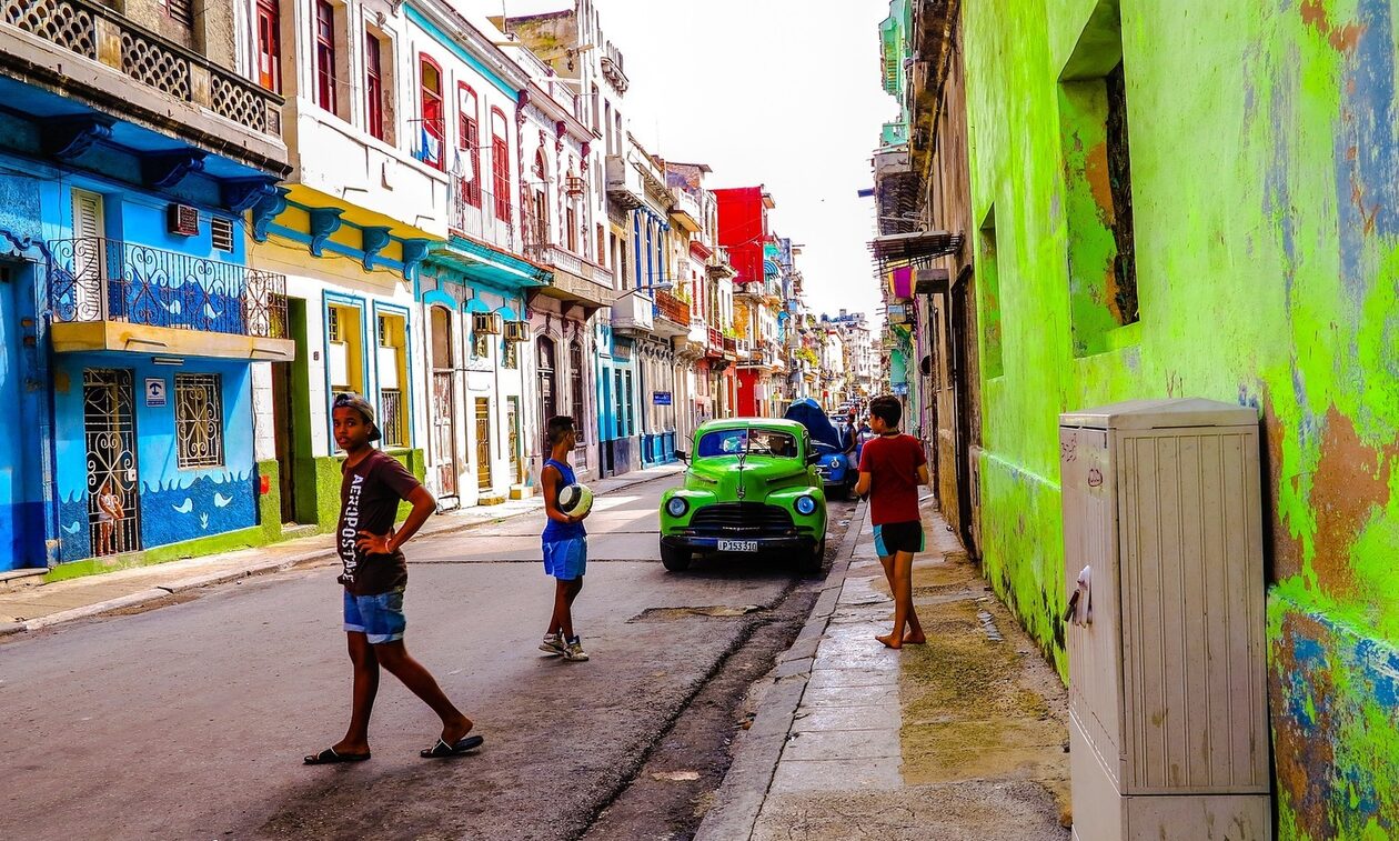 Κούβα: Αυτοί είναι οι λόγοι που ο τουρισμός της έχει φτάσει «στα ύψη»
