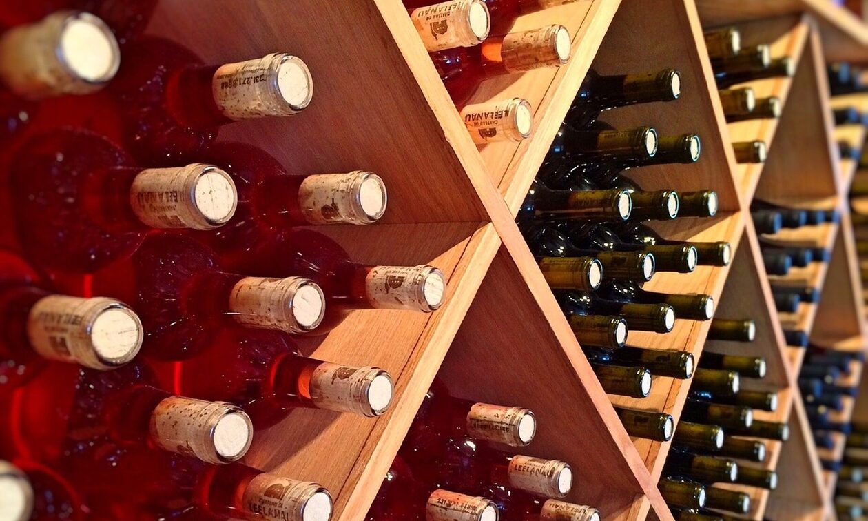 ΚΕΟΣΟΕ: Αυξήθηκε η κατανάλωση κρασιού στην Ελλάδα το 2021/2022