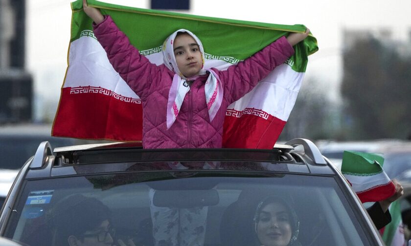 Διαδηλώσεις συγκλονίζουν το Ιράν