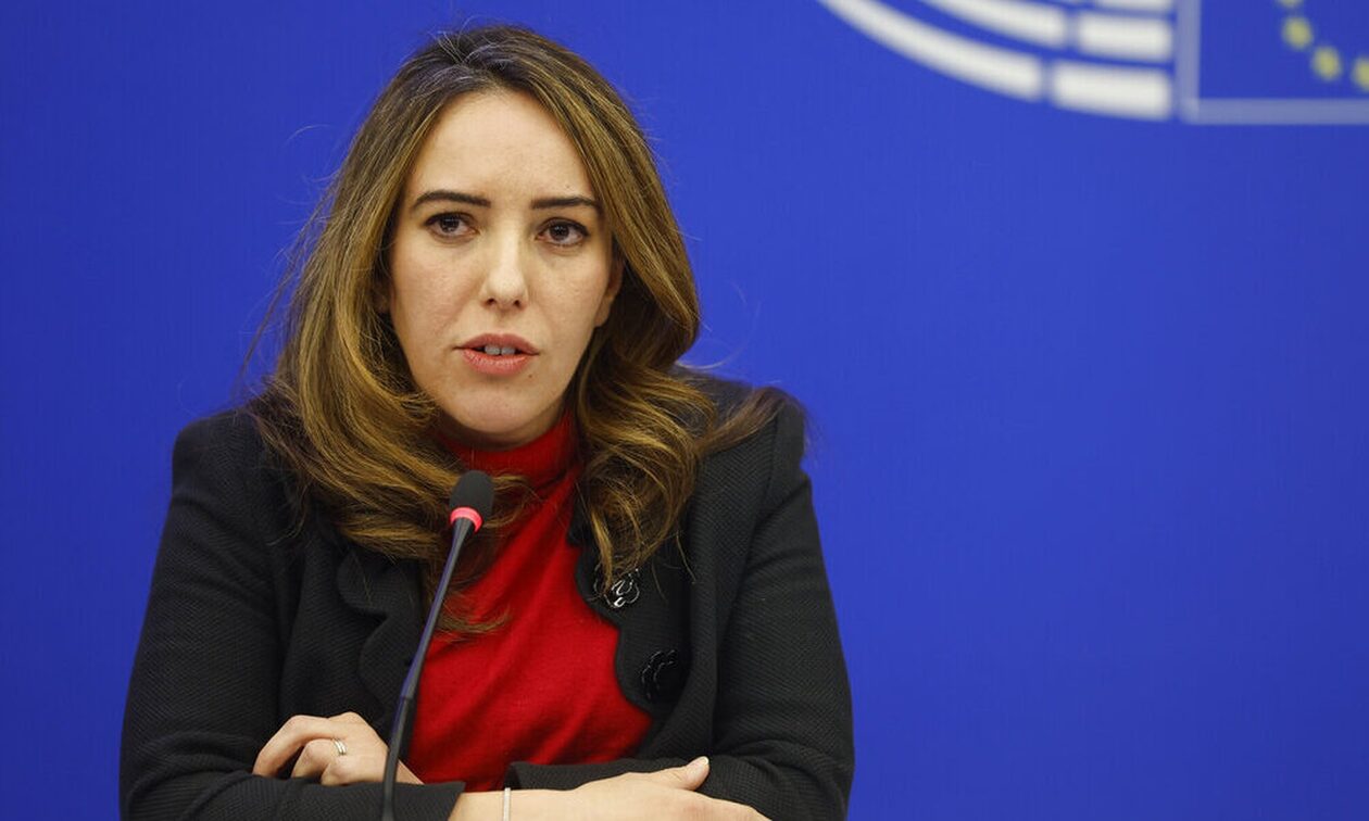 Ασάνζ: Η σύζυγός του καλεί την ΕΕ να απαιτήσει την αποφυλάκισή του