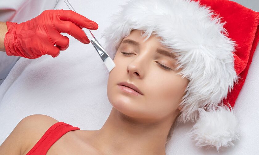 Christmas beauty special: 3 θεραπείες για άμεση αναζωογόνηση