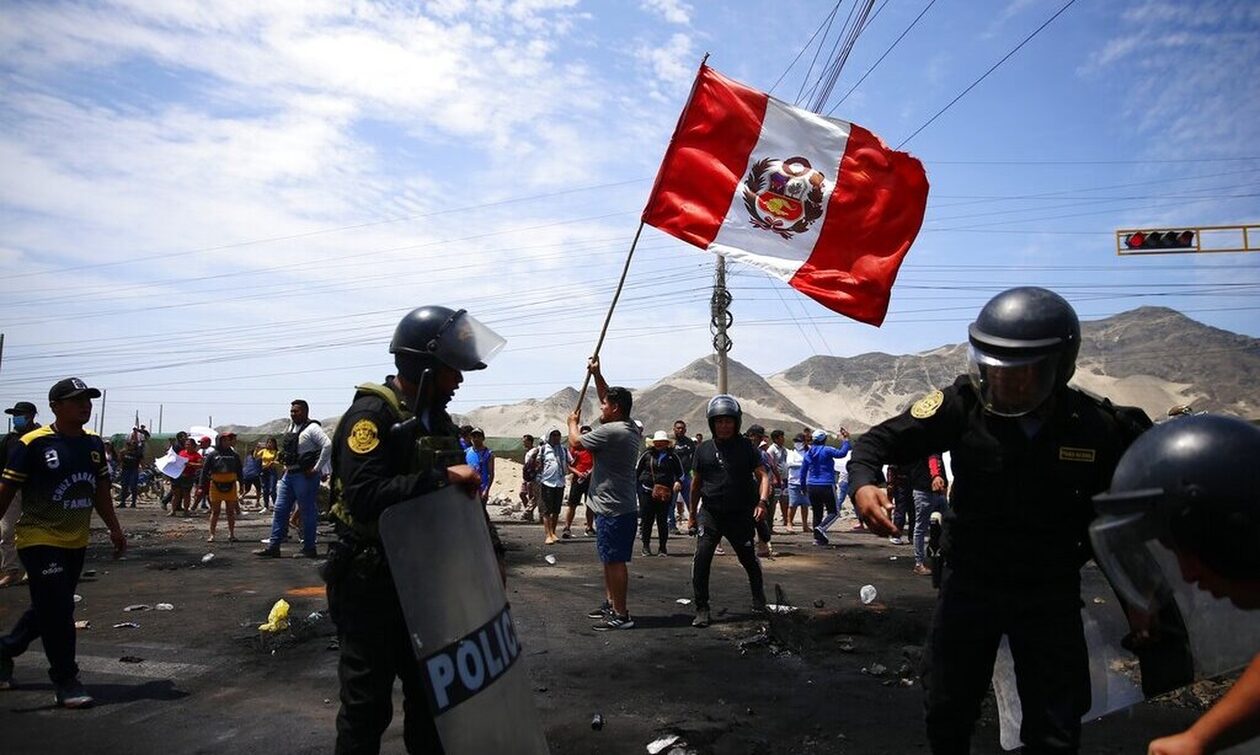 Περού: Η ΕΕ καλεί τη νέα κυβέρνηση να σέβεται τα ανθρώπινα δικαιώματα