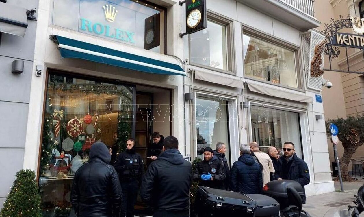 «Χτύπημα» αλά Ροζ Πάνθηρες - Πώς άρπαξαν 18 πανάκριβα ρολόγια στο κέντρο της Αθήνας