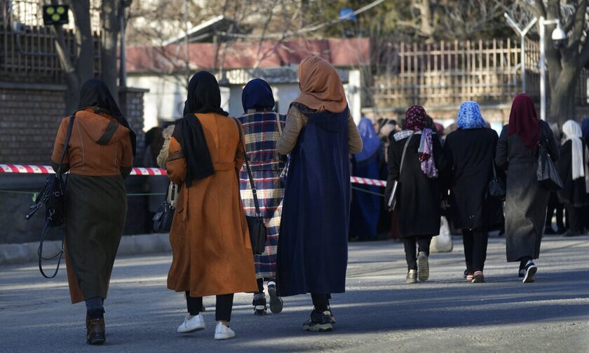 Οι φοιτήτριες εκδιώκονται από τα πανεπιστήμια στο Αφγανιστάν