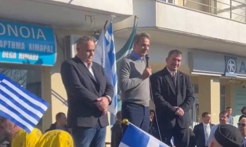 Greek PM arrives in Himare, visits Greek school Omiros
