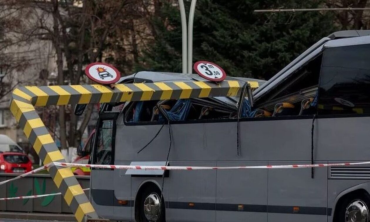 Δυστύχημα στο Βουκουρέστι: Θα προχωρήσουν σε μηνύσεις οι επιβάτες