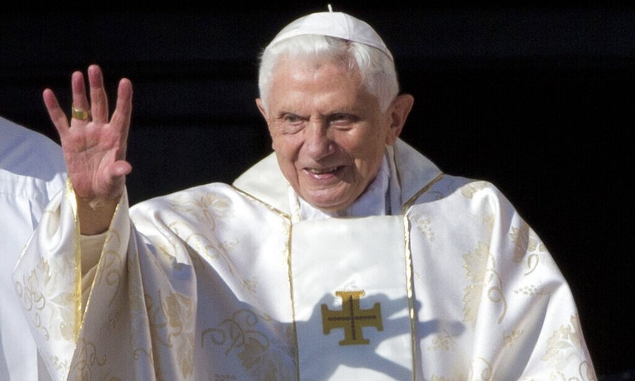 Βατικανό: Σοβαρή η κατάσταση της υγείας του πρώην πάπα Βενέδικτου