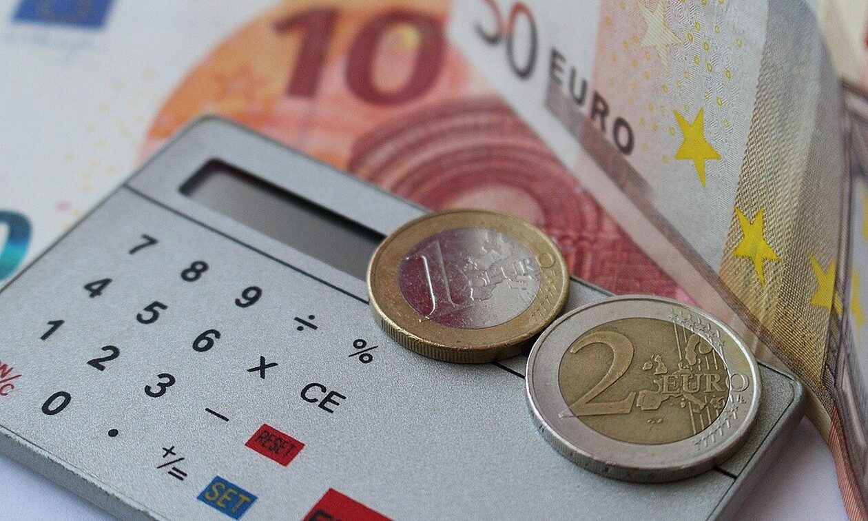 Αυξήθηκαν οι νέες επιχειρήσεις που θα λάβουν επιχορήγηση 14.800 ευρώ