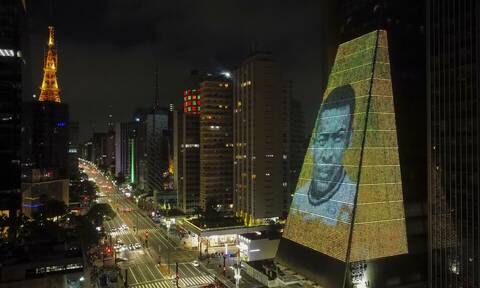 Πελέ: Eθνικό πένθος στη «μουδιασμένη» Βραζιλία (video)