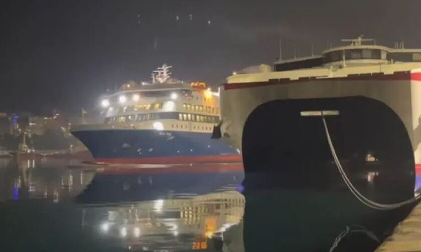 Πειραιάς: Το Blue Star Delos το πρώτο πλοίο στο λιμάνι το 2023
