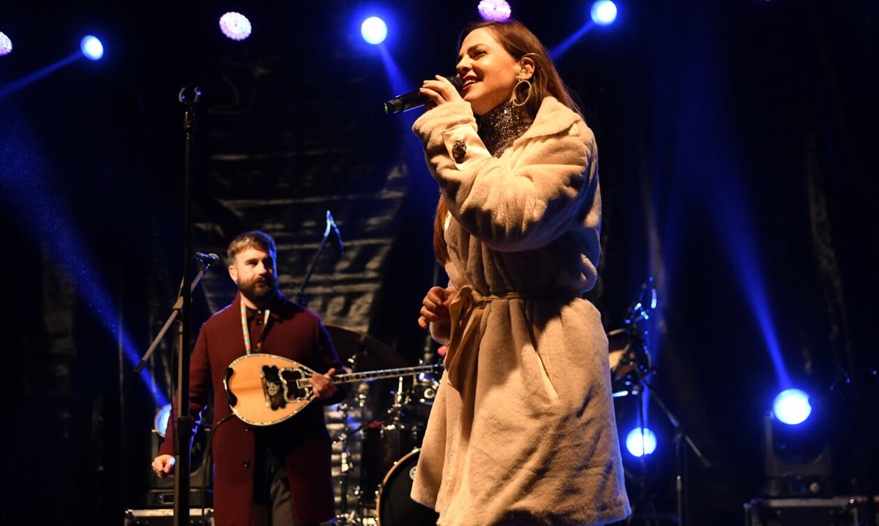 Ρένα Μόρφη: Στη Λάρισα η τραγουδίστρια για την Πρωτοχρονιά