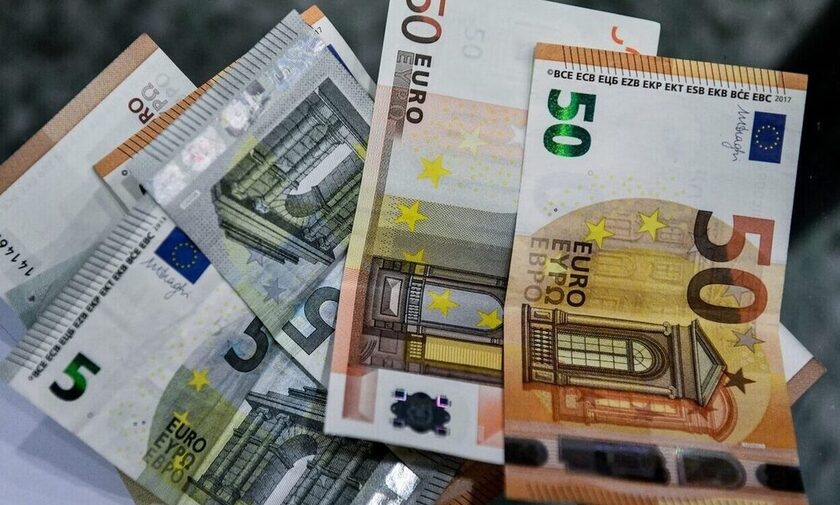Κατώτατος μισθός: Αυξάνεται από την 1η Απριλίου - Στα 751 ευρώ