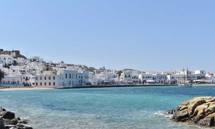 Η ακρίβεια καθορίζει τις εφετινές επιδόσεις του ελληνικού τουρισμού