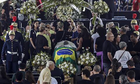 Πελέ: Πένθος στο ποδοσφαιρικό πλανήτη - Σήμερα η κηδεία του «βασιλιά»