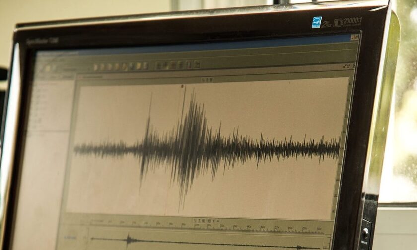 Ισχυρός σεισμός 5,9 Ρίχτερ στο Αφγανιστάν