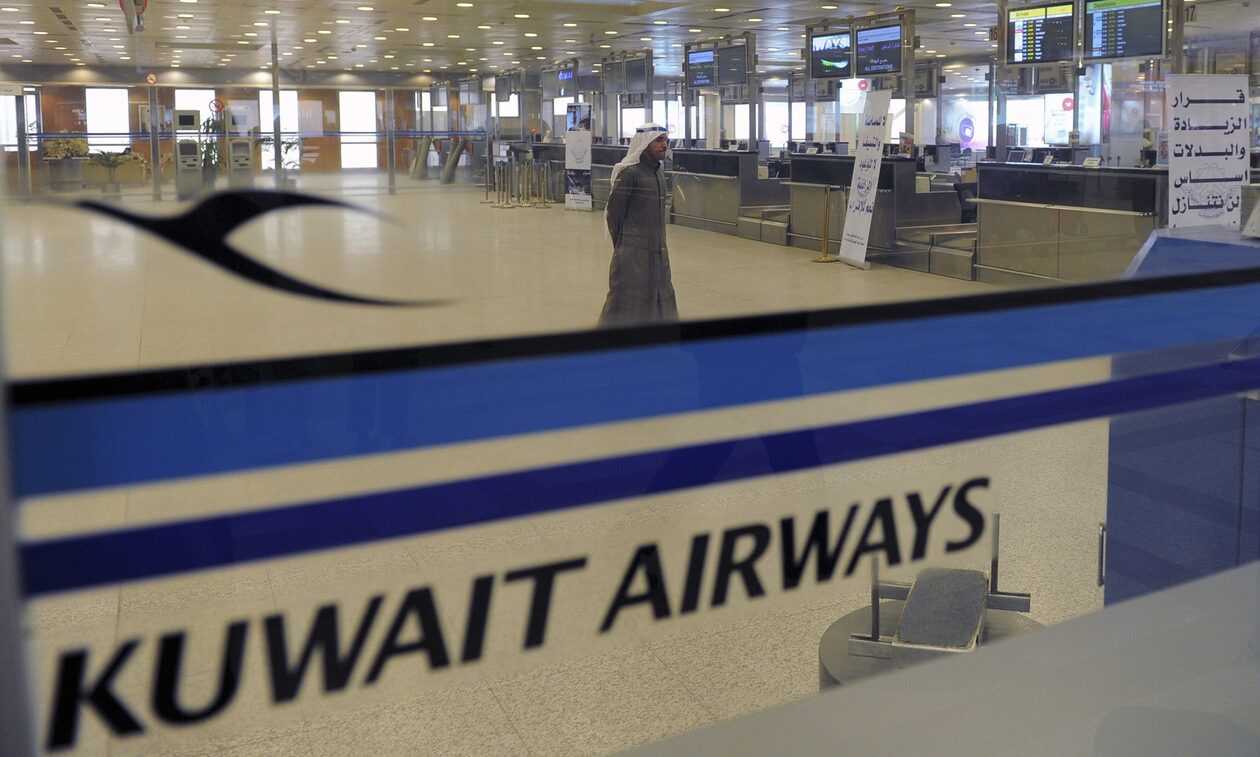 Kuwait Airways: Έγδυσαν αεροσυνοδούς σε συνέντευξη για προσλήψεις