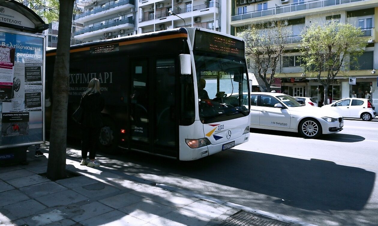 Θεσσαλονίκη: 60χρονος παρενόχλησε σεξουαλικά 20χρονη σε στάση λεωφορείου