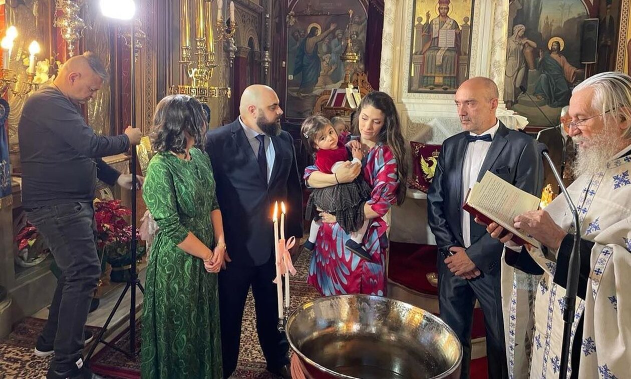 Έκαναν… Ρέθυμνο την Κηφισιά! H βάπτιση της κόρης του Κώστα Αλεξανδράκη
