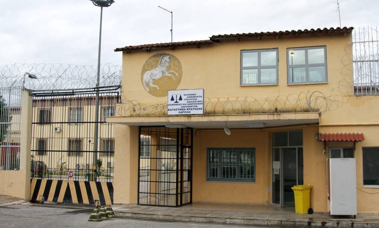Φυλακές Λάρισας - Έκρυθμη η κατάσταση: Αρνούνται να μπουν στα κελιά τους οι κρατούμενοι