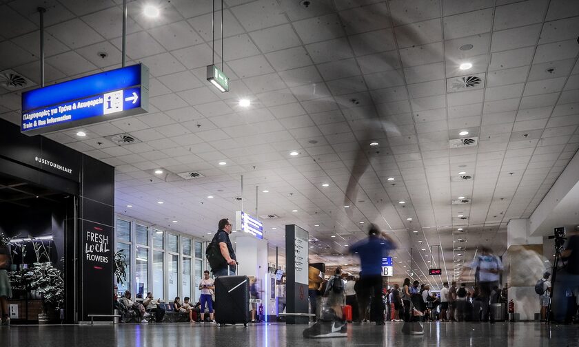 Υπάλληλος του αεροδρομίου έκλεβε βαλίτσες επιβατών από το 2016