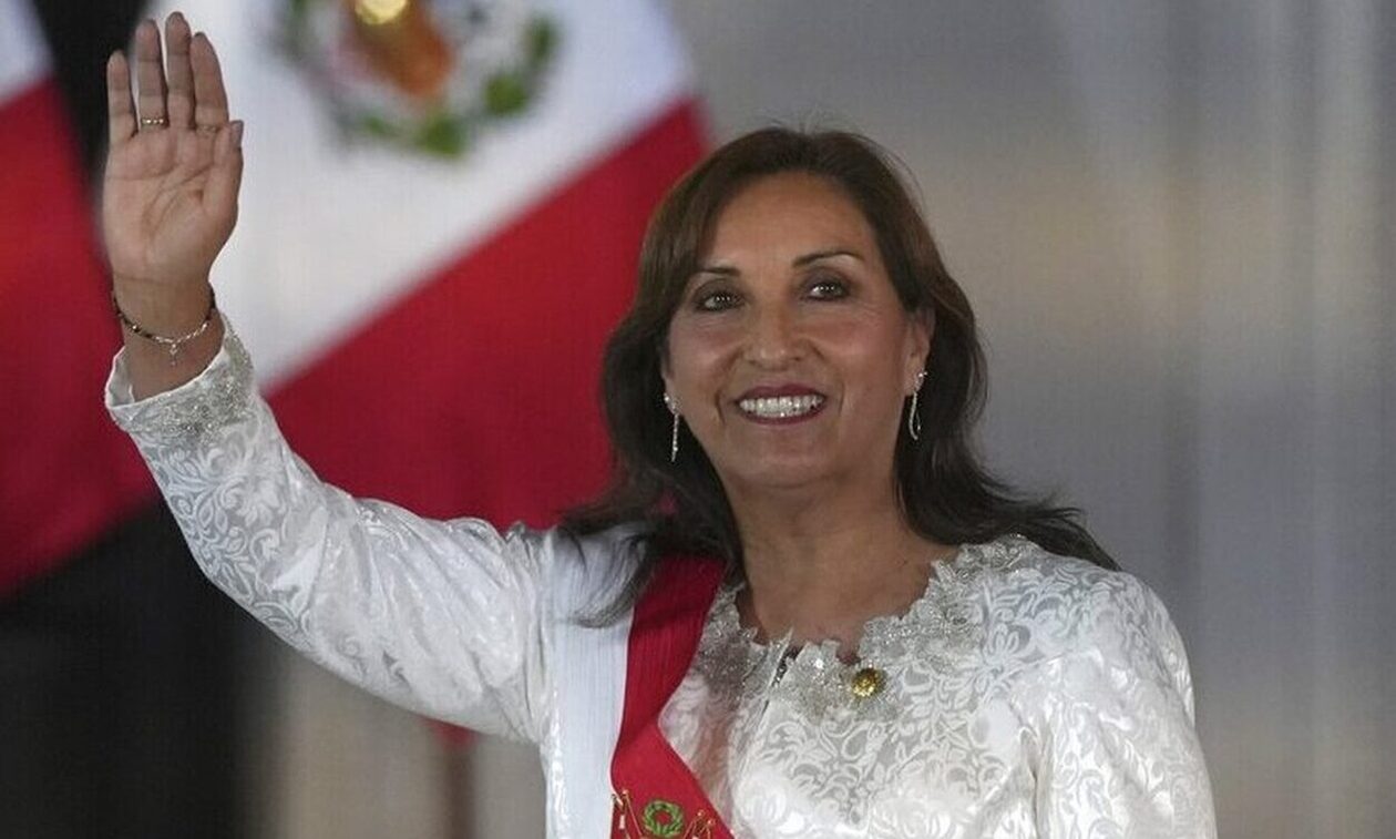 Πολιτική κρίση στο Περού: Η πρόεδρος Μπολουάρτε δεν παραιτείται
