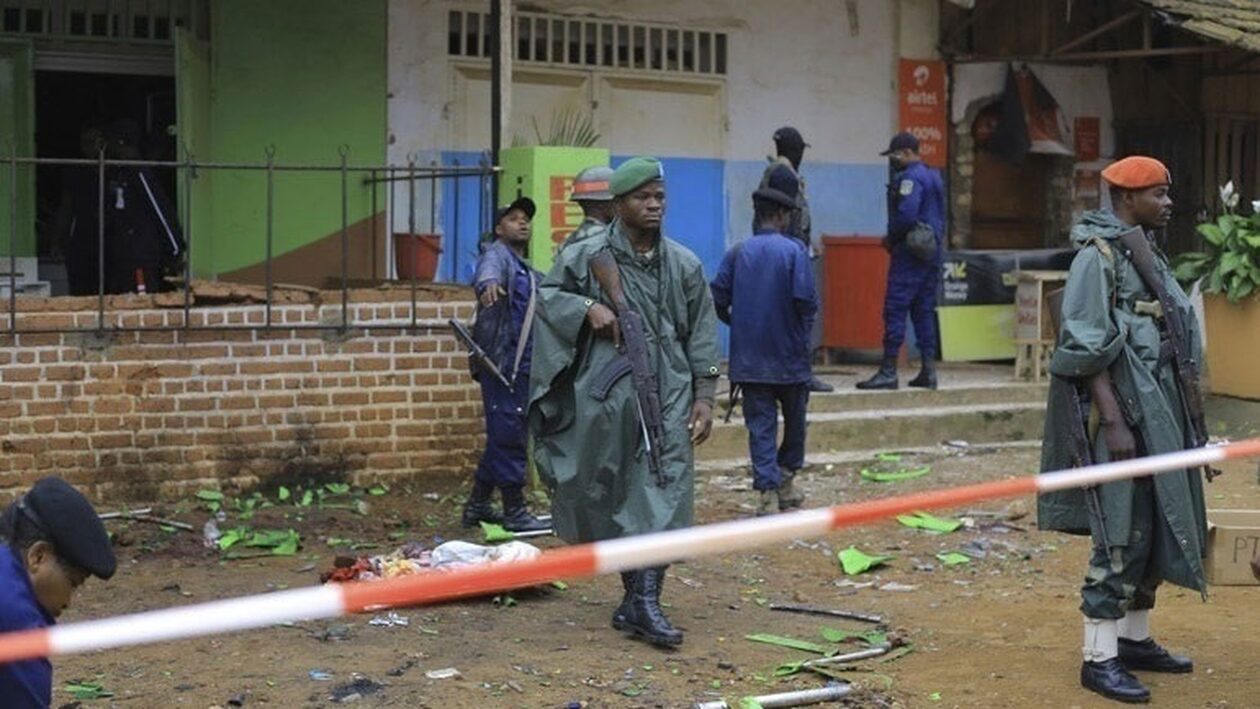 Χάος και σφαγές στο Κονγκό - Δεκάδες νεκροί, αναπτύσσονται κυανόκρανοι