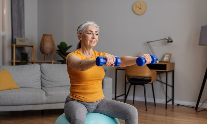 Ασκήσεις ενδυνάμωσης: Γιατί είναι οι καλύτερες για την περιεμμηνόπαυση