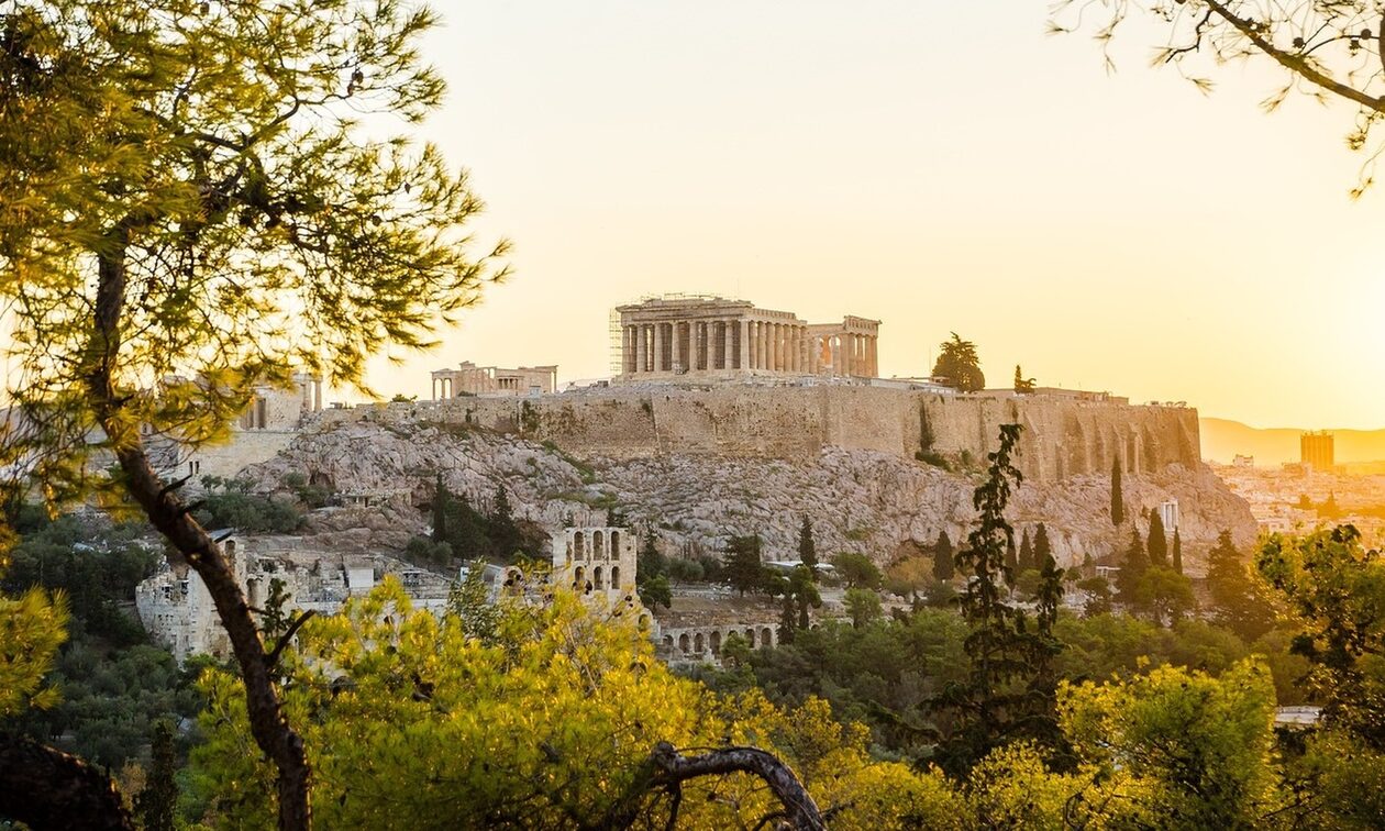 Η Ελλάδα στην κορυφή των κρατήσεων για το 2023