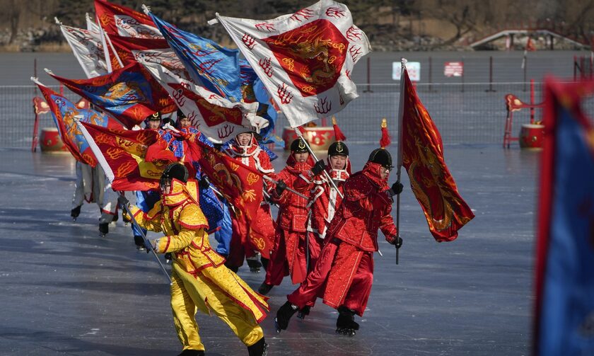 Oι Κινέζοι γιόρτασαν την Πρωτοχρονιά τους